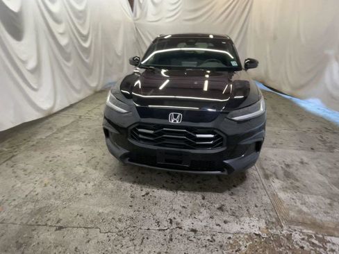 Used 2024 Honda HR-V Sport image 3