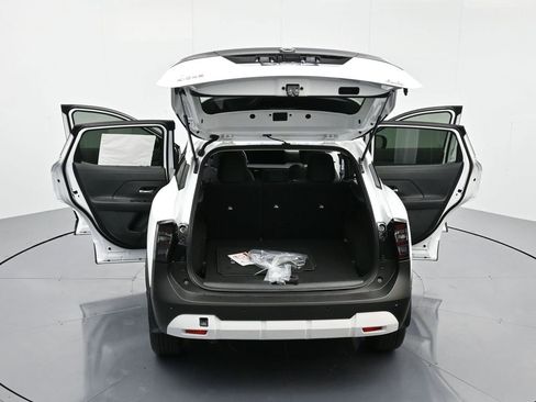 New 2026 Nissan Kicks SV image 45