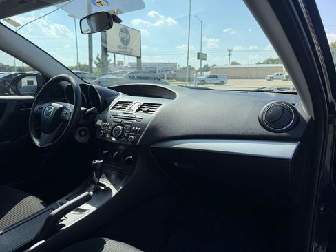 Used 2012 MAZDA MAZDA3 i Touring FWD image 15