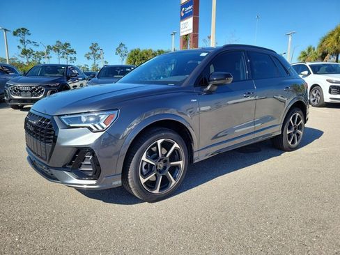 Certified 2025 Audi Q3 2.0T Premium Plus w/ Premium Plus Package image 4