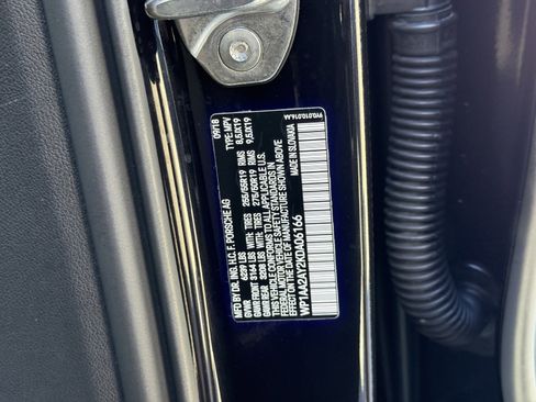 Used 2019 Porsche Cayenne image 24