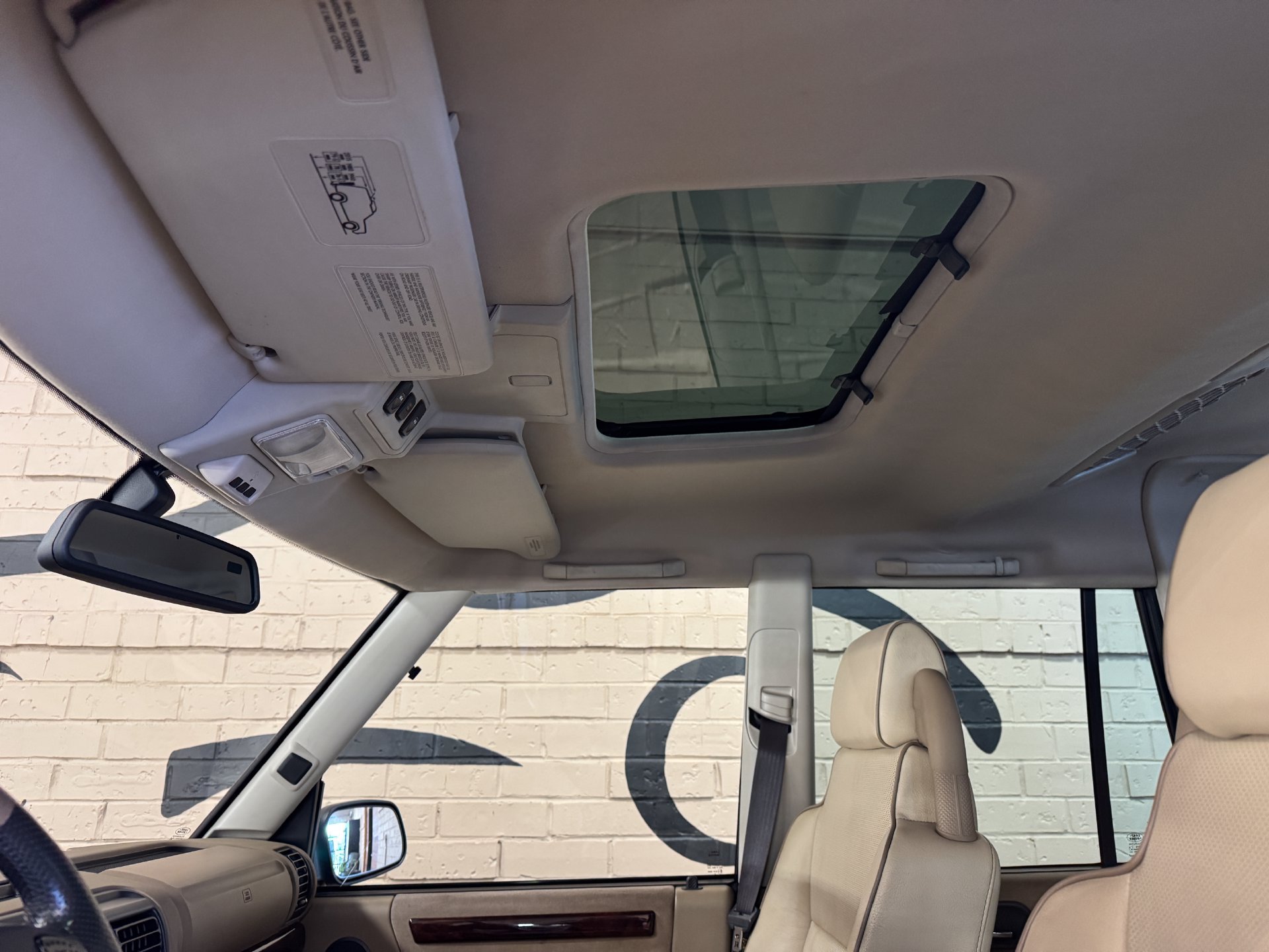 Used 2000 Land Rover Discovery AWD/4WD image 21