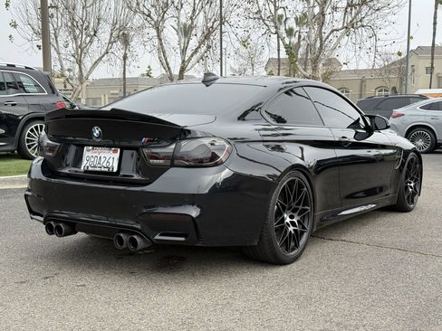 Used 2020 BMW M4 Coupe w/ Competition Package image 9