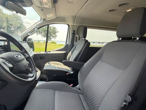 Used 2023 Ford Transit 350 XLT RWD image 11