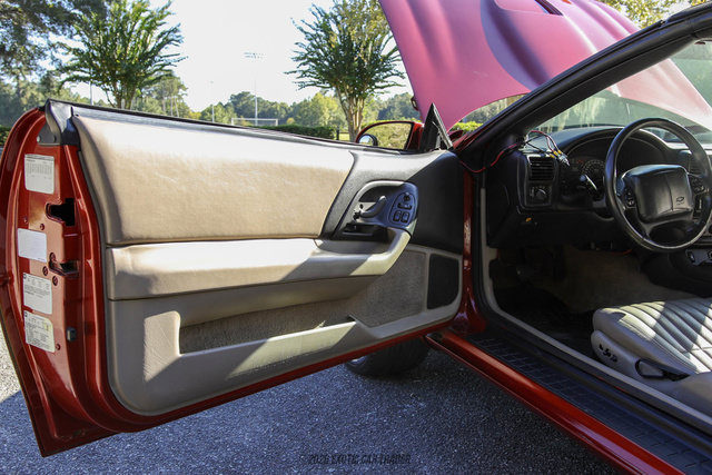 Used 2002 Chevrolet Camaro Z28 w/ SS Performance/Appearance Pkg RWD image 27