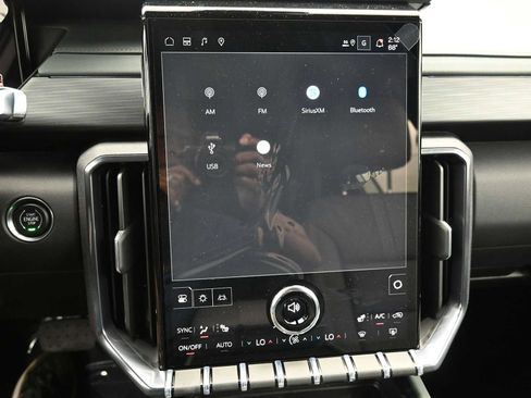 New 2026 GMC Acadia AT4 image 17