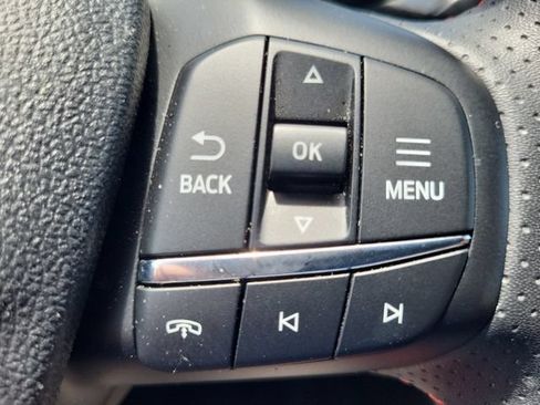 Used 2025 Ford Escape ST-Line AWD/4WD image 20