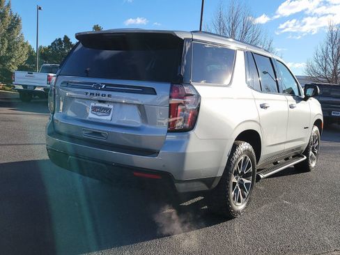 Used 2024 Chevrolet Tahoe Z71 w/ Luxury Package image 3