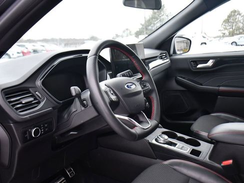 Used 2023 Ford Escape ST-Line w/ Tech Pack #1 image 11