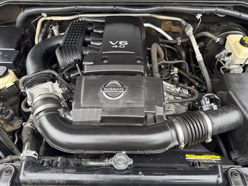 Used 2018 Nissan Frontier SV RWD image 21