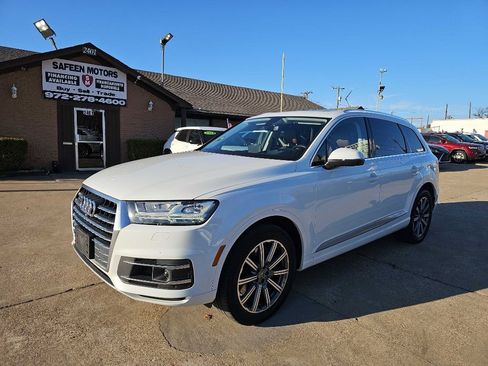 Used 2018 Audi Q7 3.0T Prestige w/ Prestige Package image 4