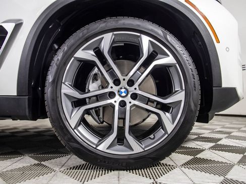 Used 2026 BMW X5 sDrive40i w/ Premium Package RWD image 41
