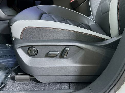 New 2026 Volkswagen Atlas Peak Edition AWD/4WD image 18