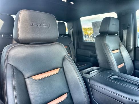 Used 2022 GMC Sierra 2500 AT4 w/ AT4 Premium Plus Package image 24