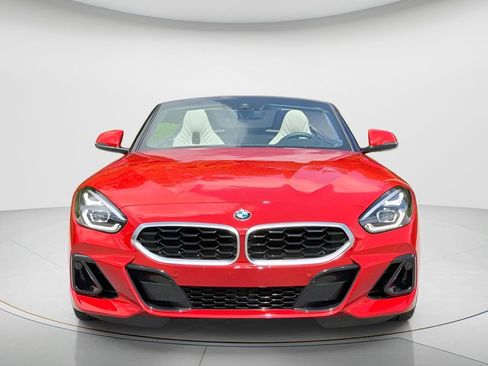 Used 2023 BMW Z4 sDrive30i w/ Premium Package RWD image 2