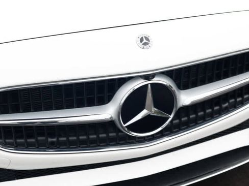 Certified 2024 Mercedes-Benz C 300 4MATIC Sedan image 11