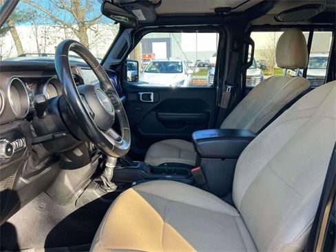 Used 2020 Jeep Wrangler Unlimited Sport S image 13
