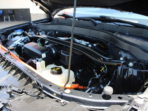 Used 2021 Ford Explorer Limited RWD image 30