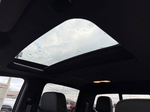 New 2026 GMC Canyon Denali image 19