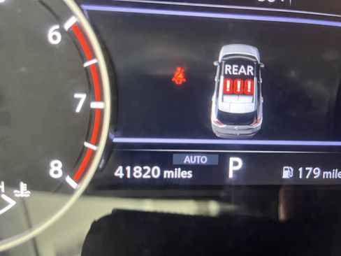 Used 2023 Nissan Rogue SV AWD/4WD image 16