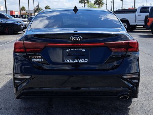 Used 2019 Kia Forte LXS image 6