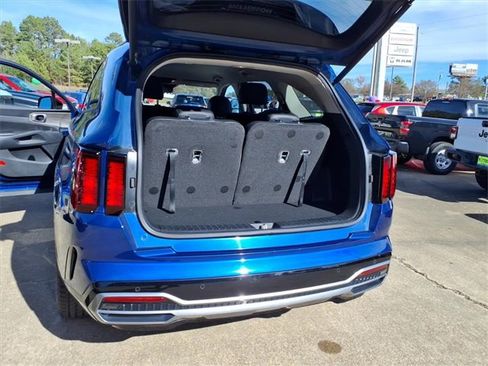 Used 2022 Kia Sorento EX image 20