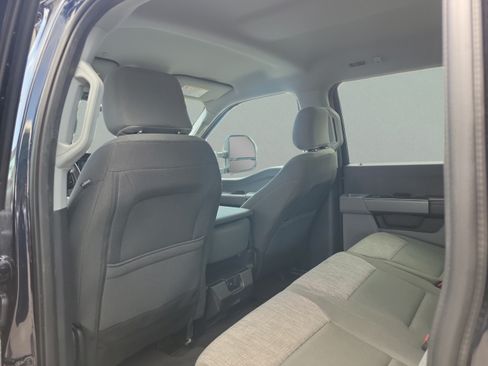 Certified 2025 Ford F250 XLT AWD/4WD image 12