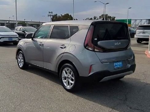 Used 2024 Kia Soul LX w/ Option Group 015 image 6