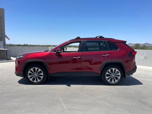 Used 2025 Toyota RAV4 Limited w/ Advanced Technology Package FWD image 5