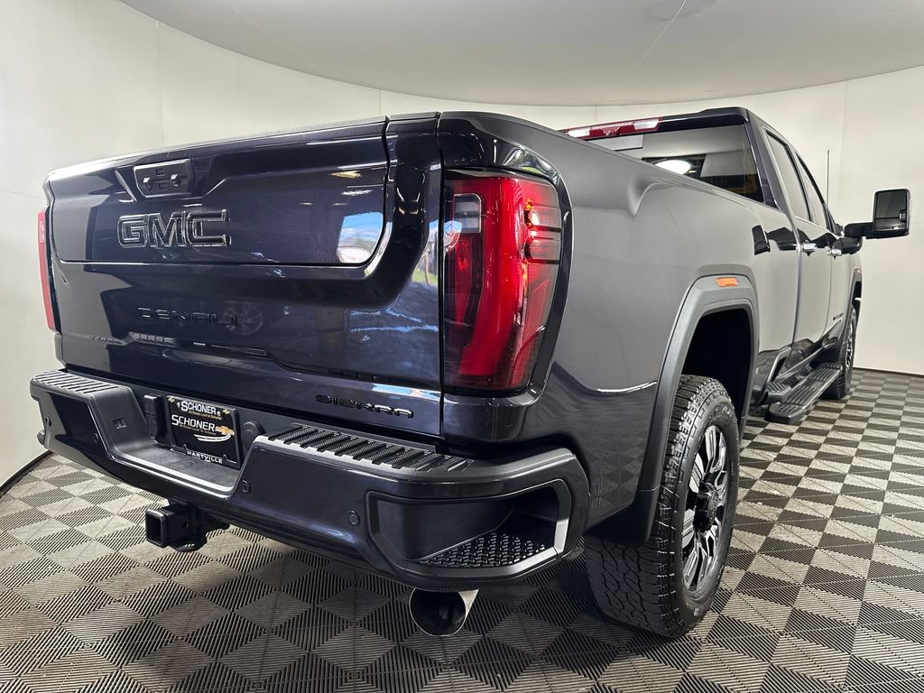Used 2026 GMC Sierra 3500 Denali w/ Denali Reserve Package AWD/4WD image 5