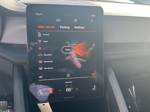 Used 2022 Polestar Polestar 2 w/ Plus Package image 15