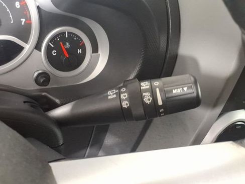 Used 2010 Jeep Wrangler Unlimited Sahara w/ Dual Top Group AWD/4WD image 17