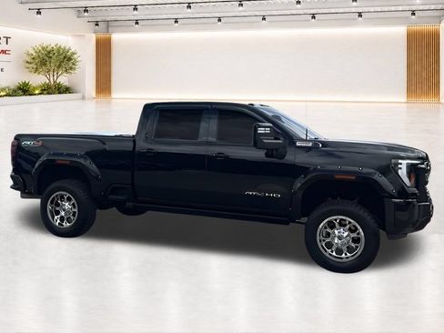 Used 2024 GMC Sierra 2500 AT4 w/ AT4 Premium Plus Package AWD/4WD image 15