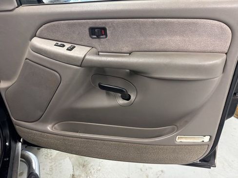 Used 2000 Chevrolet Silverado 1500 LS image 20
