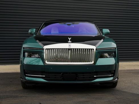 Used 2024 Rolls-Royce Spectre w/ Spectre Launch Package AWD/4WD image 6