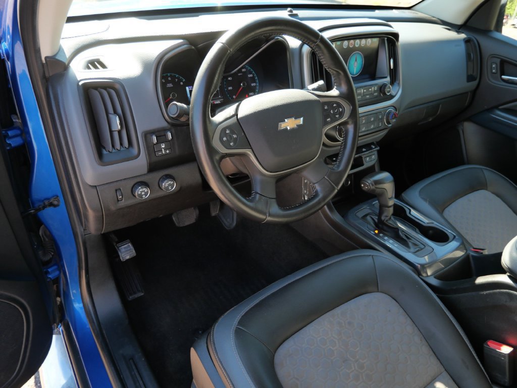 Used 2018 Chevrolet Colorado Z71 AWD/4WD image 3