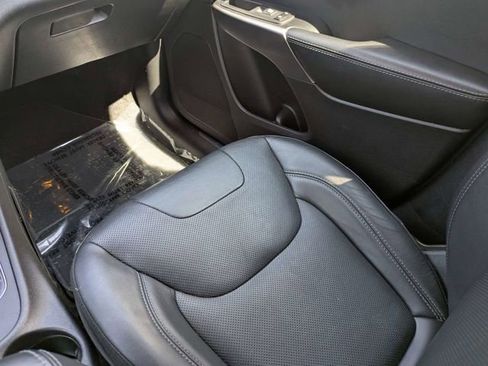 Used 2020 Jeep Cherokee Limited FWD image 17