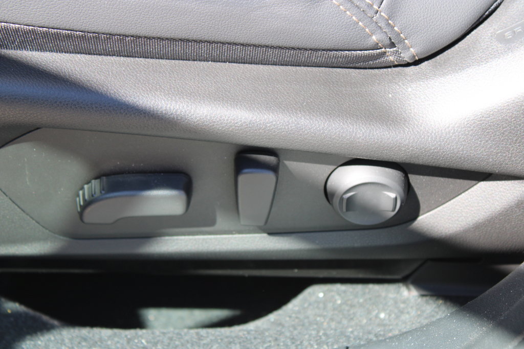 Used 2026 Subaru Outback Limited XT AWD/4WD image 17