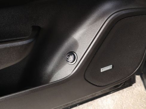 Used 2024 Chevrolet Blazer RS w/ Enhanced Convenience Package image 18