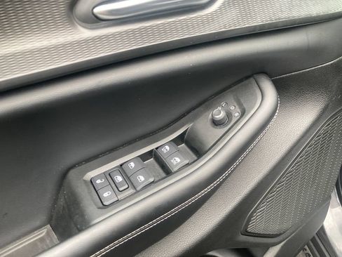 Used 2024 Jeep Grand Cherokee Altitude AWD/4WD image 14