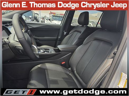New 2026 Jeep Cherokee Limited AWD/4WD image 9
