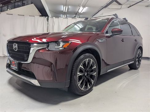 Used 2024 MAZDA CX-90 Plug-In Hybrid w/ Premium Pkg image 5