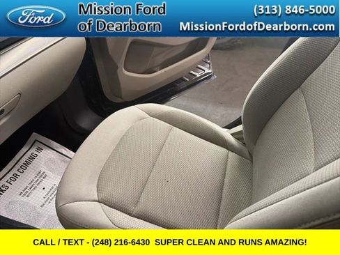 Used 2019 Ford Explorer XLT AWD/4WD image 27