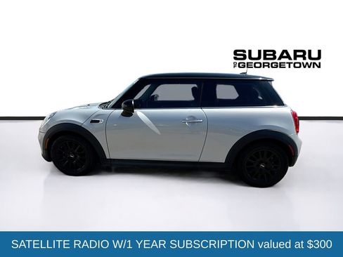 Used 2017 MINI Cooper 2-Door Hardtop FWD image 4