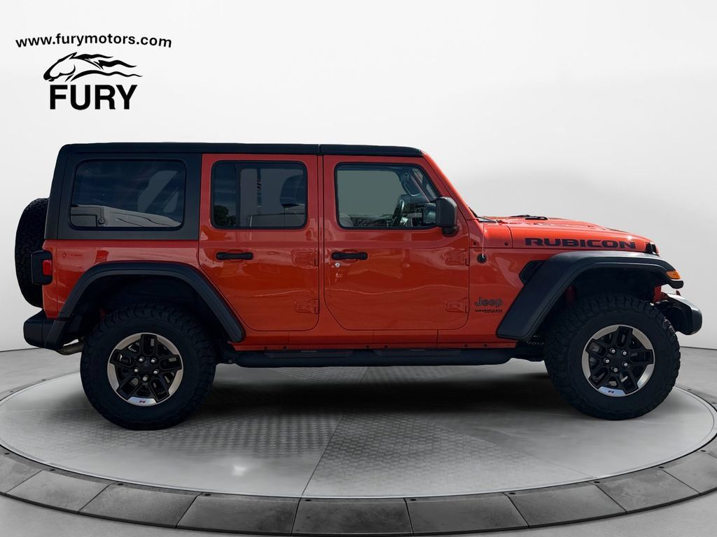 Used 2018 Jeep Wrangler Unlimited Rubicon AWD/4WD image 3