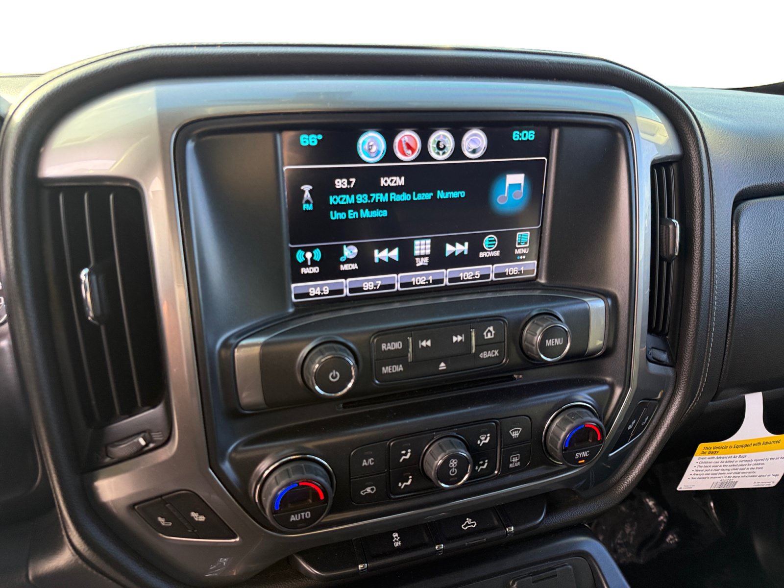 Used 2017 Chevrolet Silverado 1500 LTZ w/ Sport Package AWD/4WD image 12