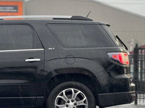 Used 2016 GMC Acadia SLT image 18
