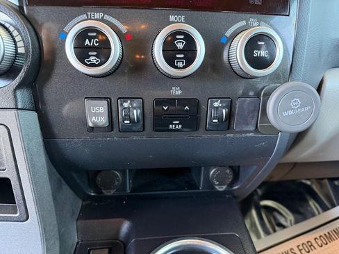 Used 2018 Toyota Sequoia Limited w/ Safety & Convenience Package AWD/4WD image 14