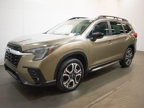 Certified 2026 Subaru Ascent Limited AWD/4WD image 8