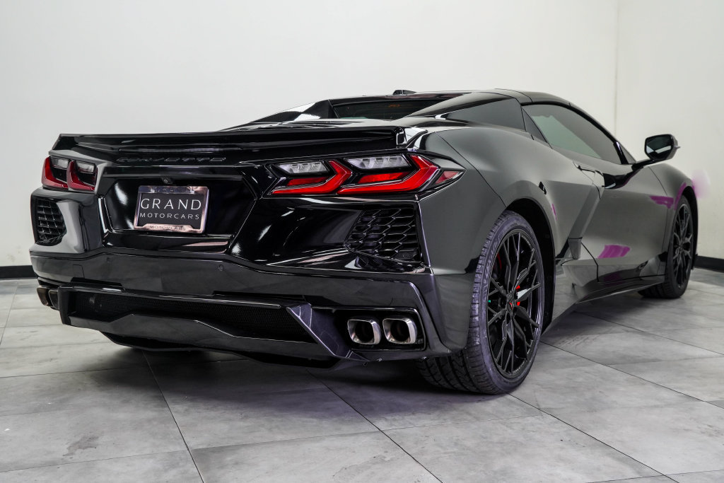 Used 2023 Chevrolet Corvette Stingray Premium Conv w/ 3LT RWD image 7